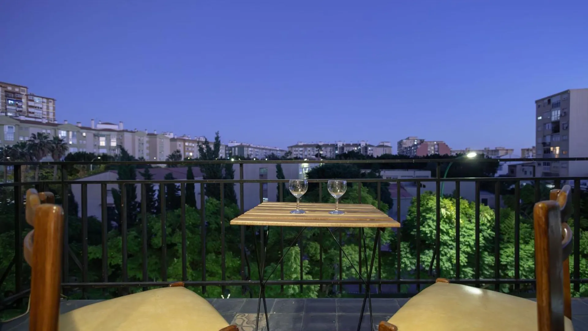 Mar De La Abadia Rooms Shared Apartment Malaga Homestay